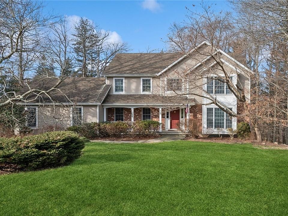 1st image of 16 Brookside Drive
