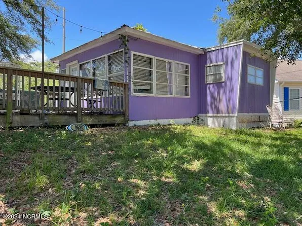 8520 Reed Drive, Emerald Isle, NC 28594