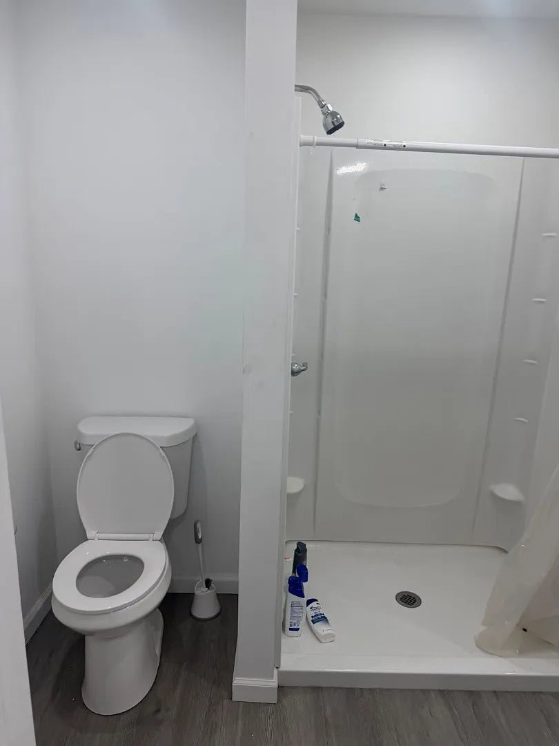 211 Harrison St - unit 1 downstairs — Photo 2