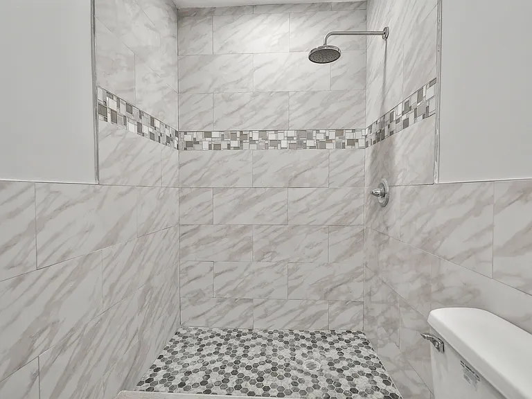 1322 N Franklin St #1 — Photo 25
