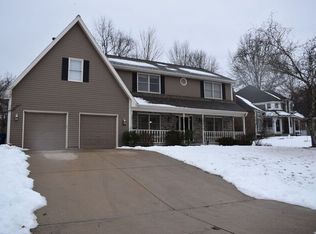 1419 Dexter St, Liberty, MO 64068