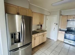 124 W 21st St #2-B, Bayonne, NJ 07002