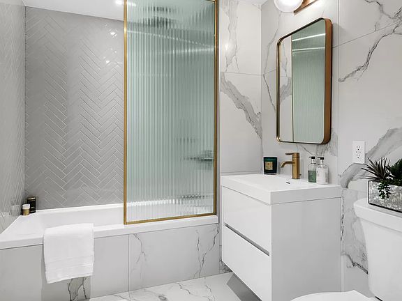 5th image of 533 E 12th St #D2