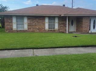 5401 Tusa Dr, Marrero, LA 70072