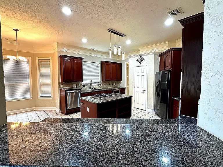 10814 Keystone Fairway Dr — Photo 7
