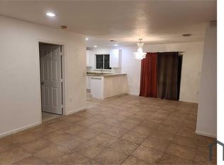 3760 NW 203rd St, Miami Gardens, FL 33055