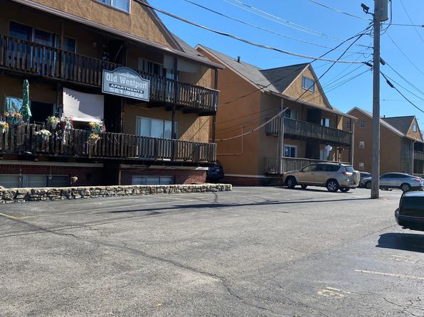 4212 Clark Ave APT 102