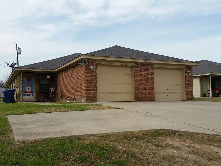 1816 S FM 116 #A — Photo 2