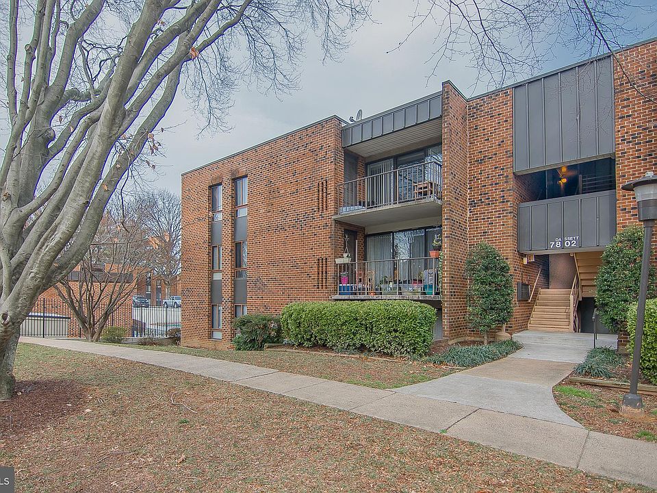 1st image of 7802 Dassett Ct APT 302