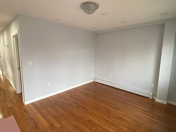 2nd image of 10737 125th St #1