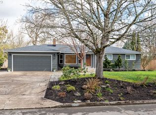 2061 Nirvana St, Eugene, OR 97401