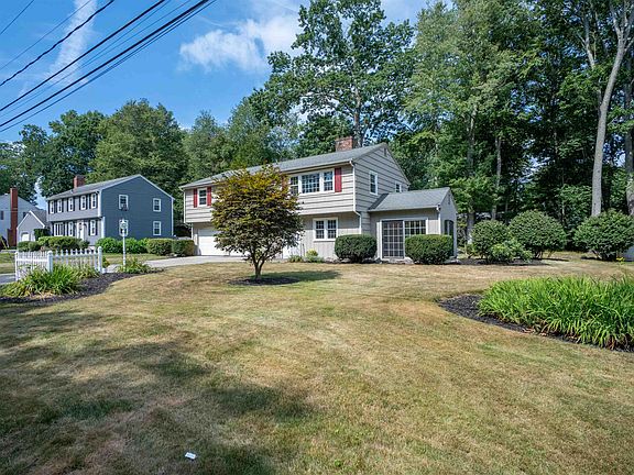 2nd image of 16 Longwood Drive