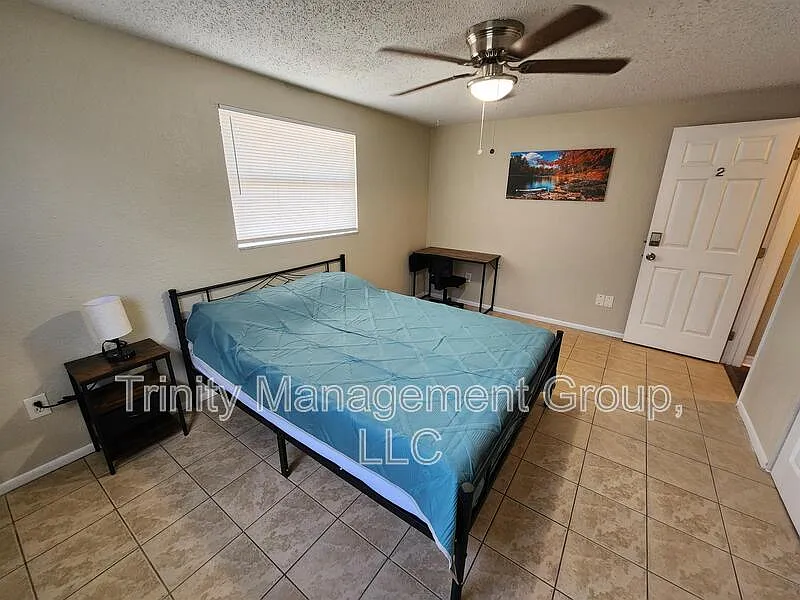 1 bed, 1.0 bath, 175 sqft, $863 — Photo 4