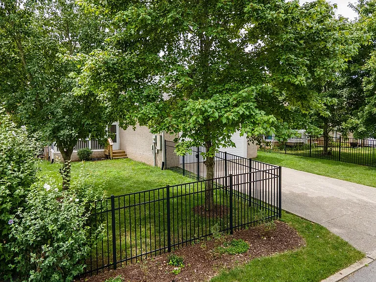 340 Wandering Cir — Photo 47