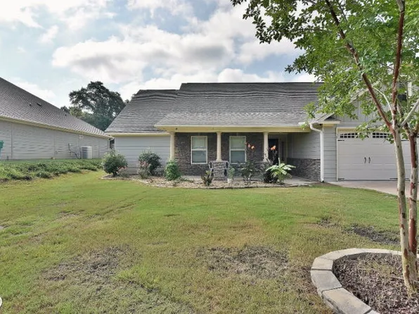 57 Lee Road 728, Smiths Station, AL 36877