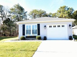2106 Agincourt Rd, Toms River, NJ 08755