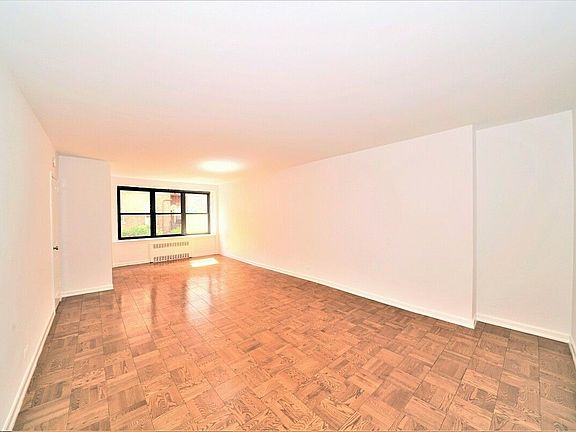 3rd image of 1700 York Ave APT 1S
