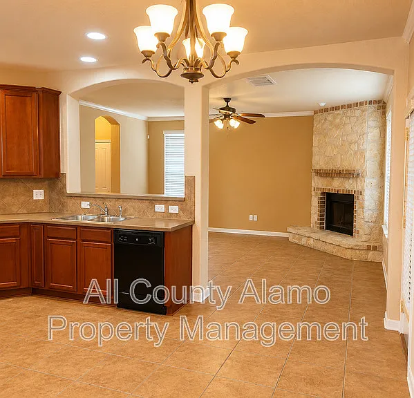 5565 Saffron Way — Photo 7