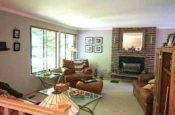 1st image of 870 Highwood Dr SW