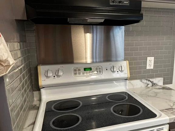 3rd image of 2900 Madison Ave Unit B36