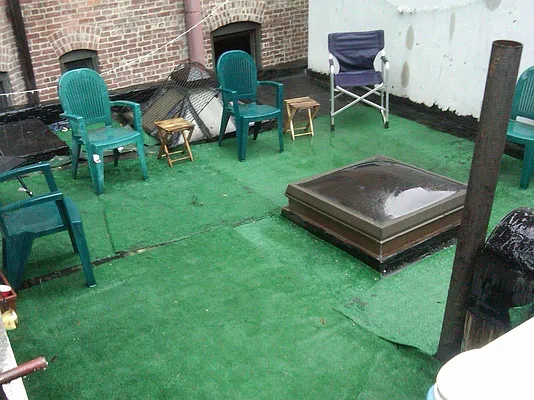 Rented by Green Line Realty | media 25