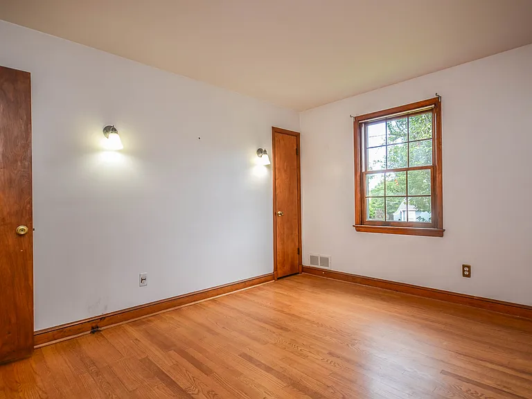 2034 Glen Ross Rd — Photo 14