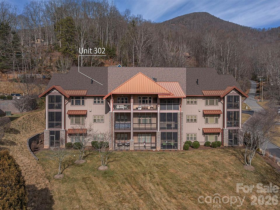1st image of 1650 Country Club Dr #C302