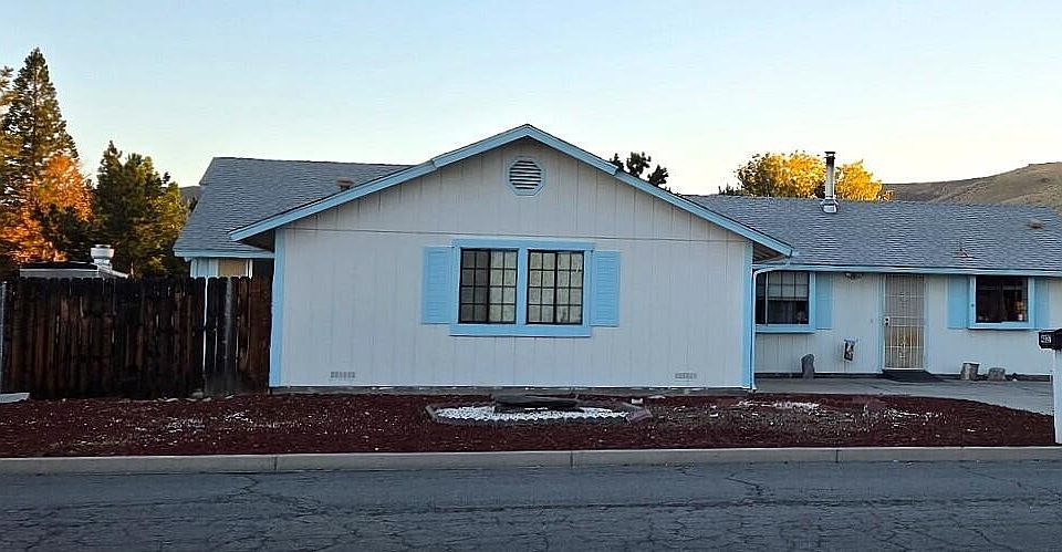 2nd image of 4827 Killdeer Rd