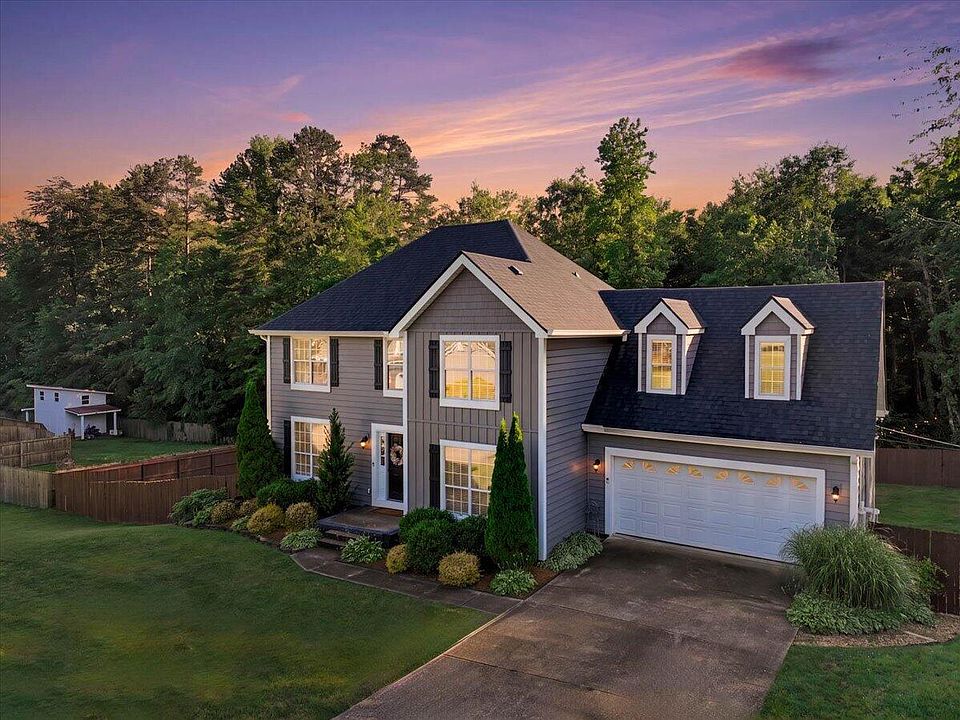 1st image of 7923 Woodstone Dr