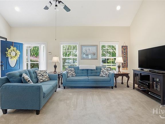 2nd image of 402 Wrigley Field Drive