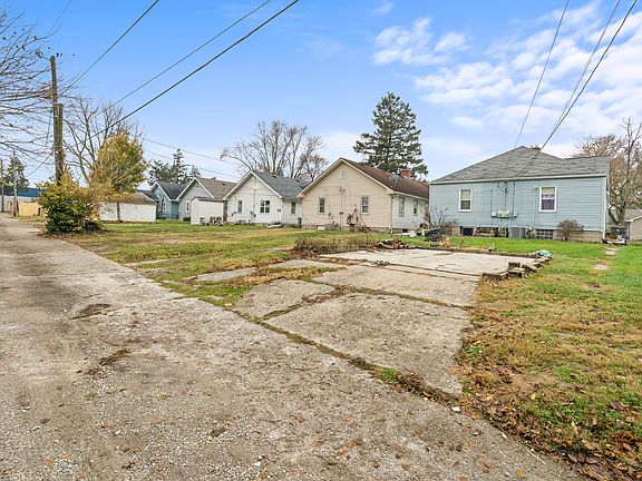 5th image of 41-43 N Catherwood Ave