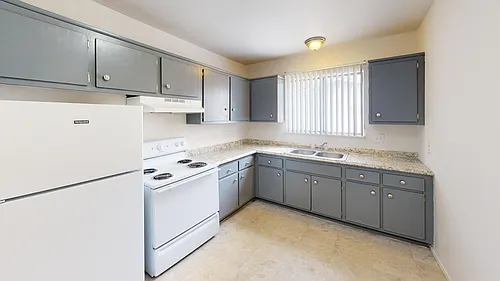 Denway Circle Apartments Photo 1