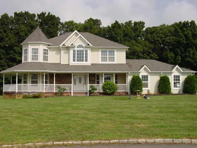 1st image of 12 Kyle Ct