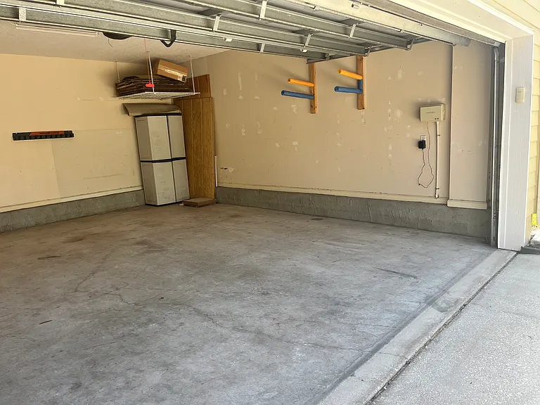 2891 Saint Maarten Ct — Photo 22