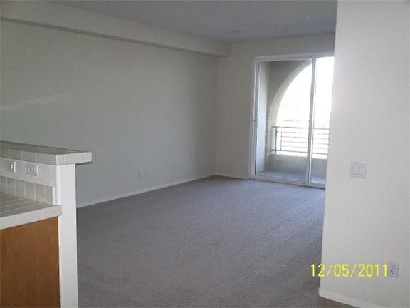 4th image of 1760 E Palomar St E #117