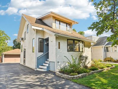 109 N Harvard Ave, Villa Park, IL, 60181