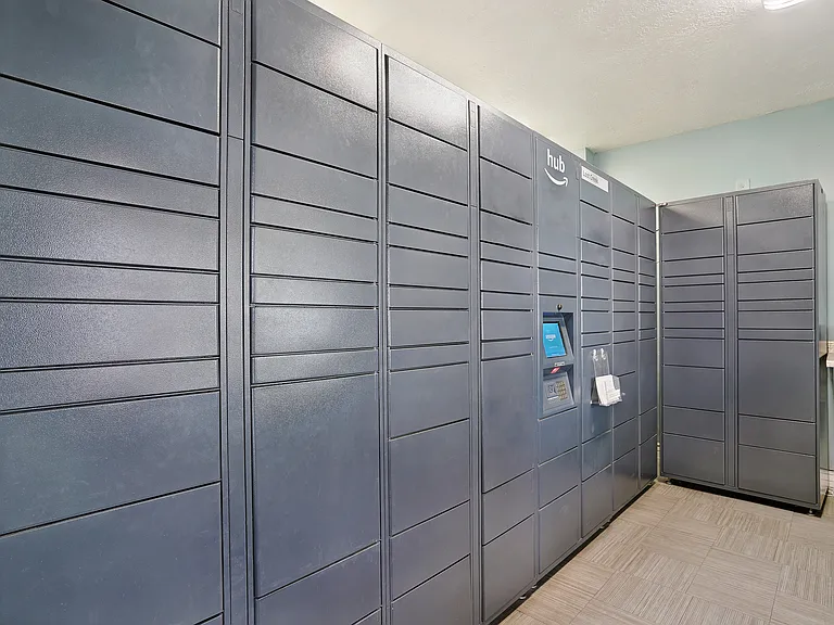 Package Hub