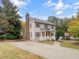 601 Glenmill Ct, Raleigh, NC 27606