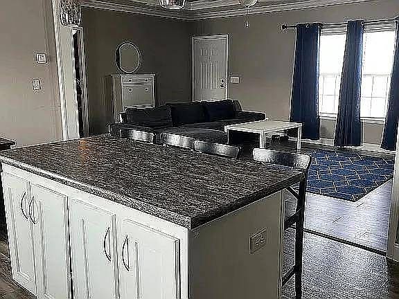 4th image of 40 Eagle Creek Dr #244