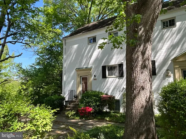 1629 Fitzgerald Ln, Alexandria, VA 22302