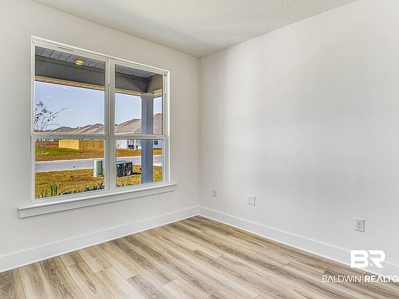 4th image of 9643 Willet Way