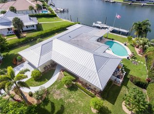 1985 Windward Way, Vero Beach, FL 32963