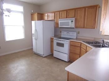 3rd image of 3632 Senior Pl