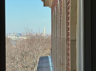 635 Slaters Ln #405, Alexandria, VA 22314