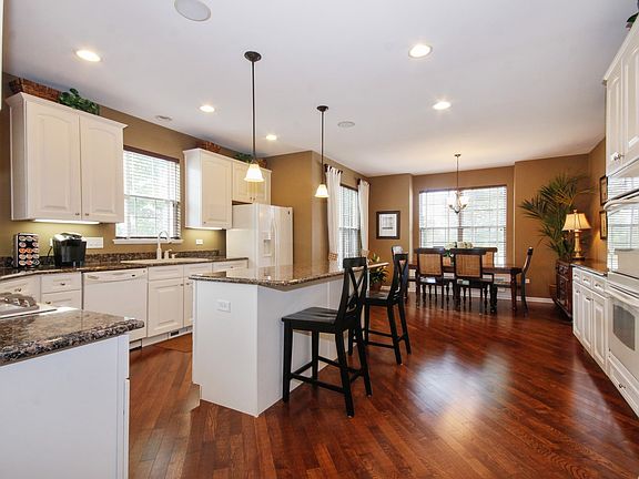5th image of 2071 John Paul Jones Ln #2071