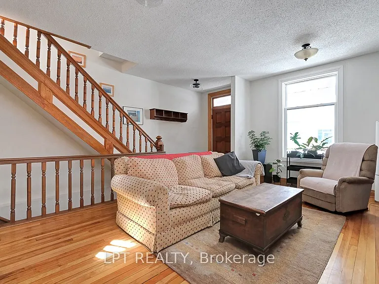 88 Norman St — Photo 6