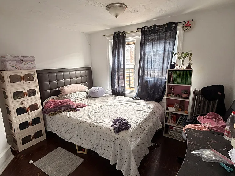 4504 Walnut St #7 — Photo 8