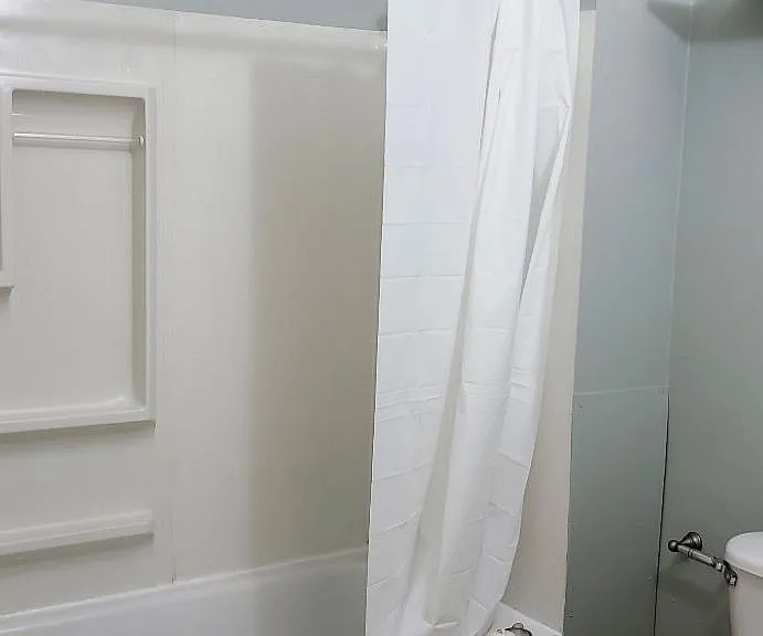 833 Clancy Ave NE #1 — Photo 5