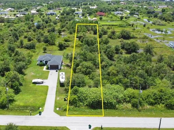 43XX 24TH AVE NE, NAPLES, FL 34120