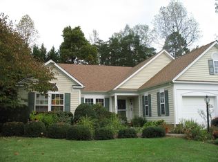 2616 English Oaks Cir, Charlottesville, VA 22911